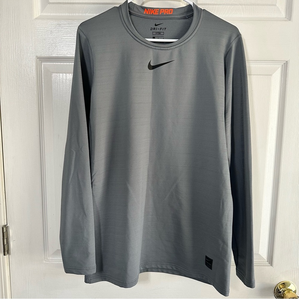 Nike Pro Men's Dark Gray Long Sleeve Tee